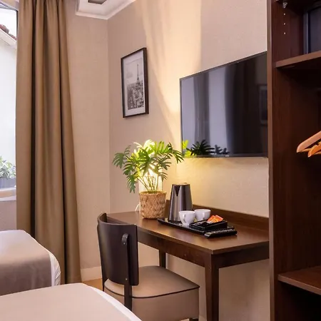 Nord Est Hotell Paris