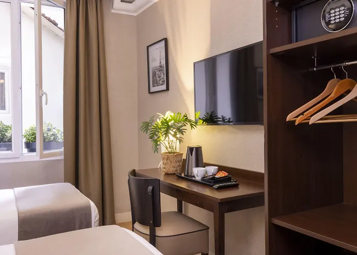 Nord Est Hotel Paris